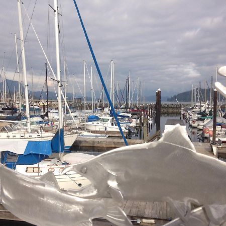 Seas The Day House 5 Star Hottub Pets Bbq Fire Premier Location Hotel Gibsons Esterno foto